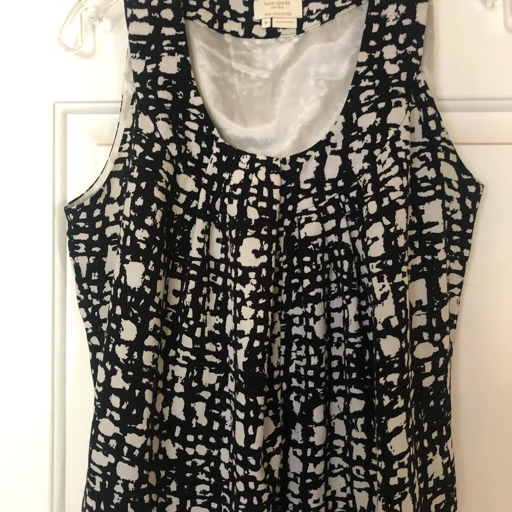Kate Spade Sleeveless Black & White Design Top M - Picture 3 of 10
